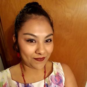 Meet your Posher, Lidia